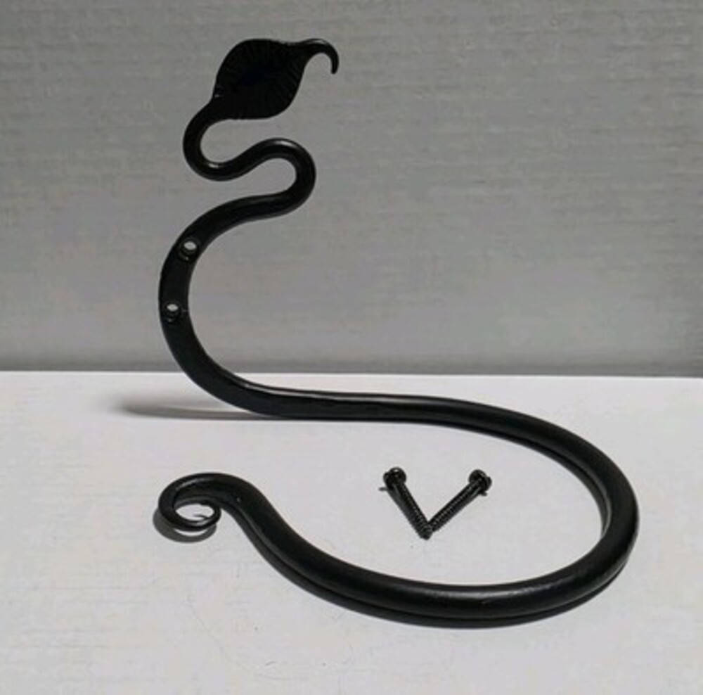 Hand Forged Wrought Iron Hand Towel Holder Leaf Scroll Blacksmith Rack Ring